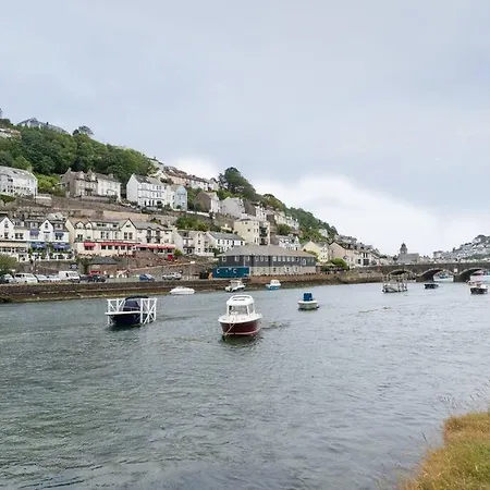 Superb House In Looe, Near Beach And Bars With Great Views And Free Access To A Nearby Indoor Swimming Pool Extérieur photo